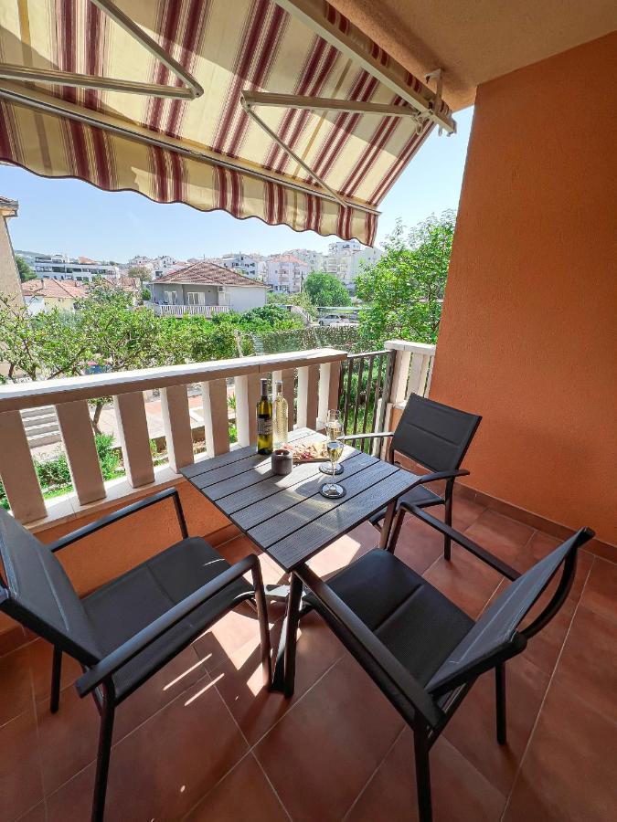 Holiday Star Apartment Trogir Eksteriør billede