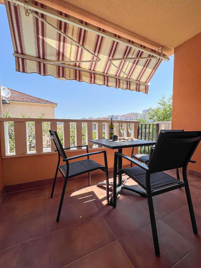 Holiday Star Apartment Trogir Eksteriør billede